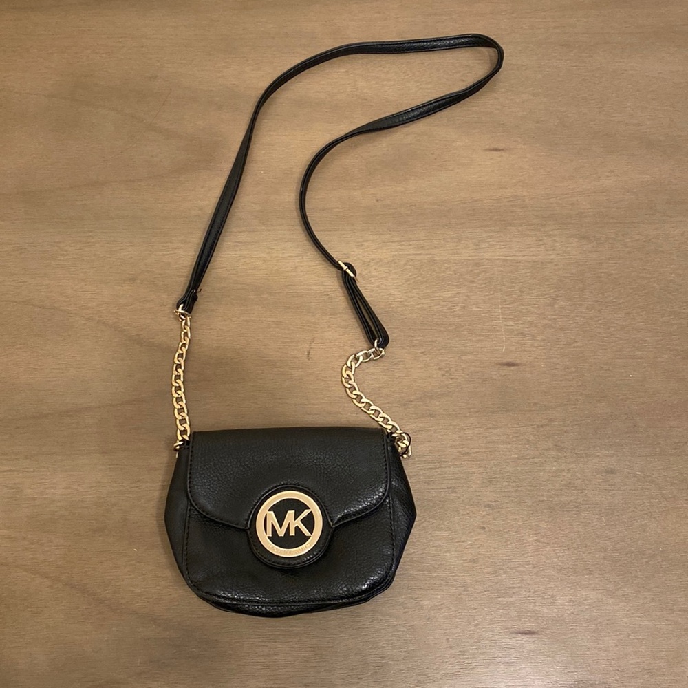 Michael Kors ***KNOCKOFF*** crossbody bag